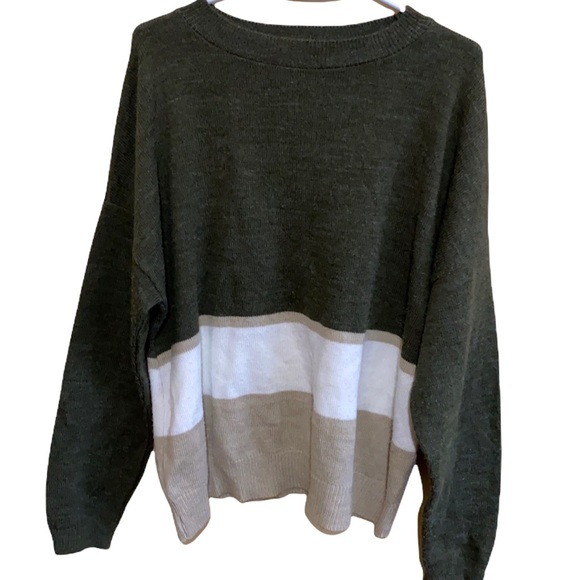 Eddie Bauer Color Block Crew Neck Sweater in green / white / tan - Large - Picture 1 of 10